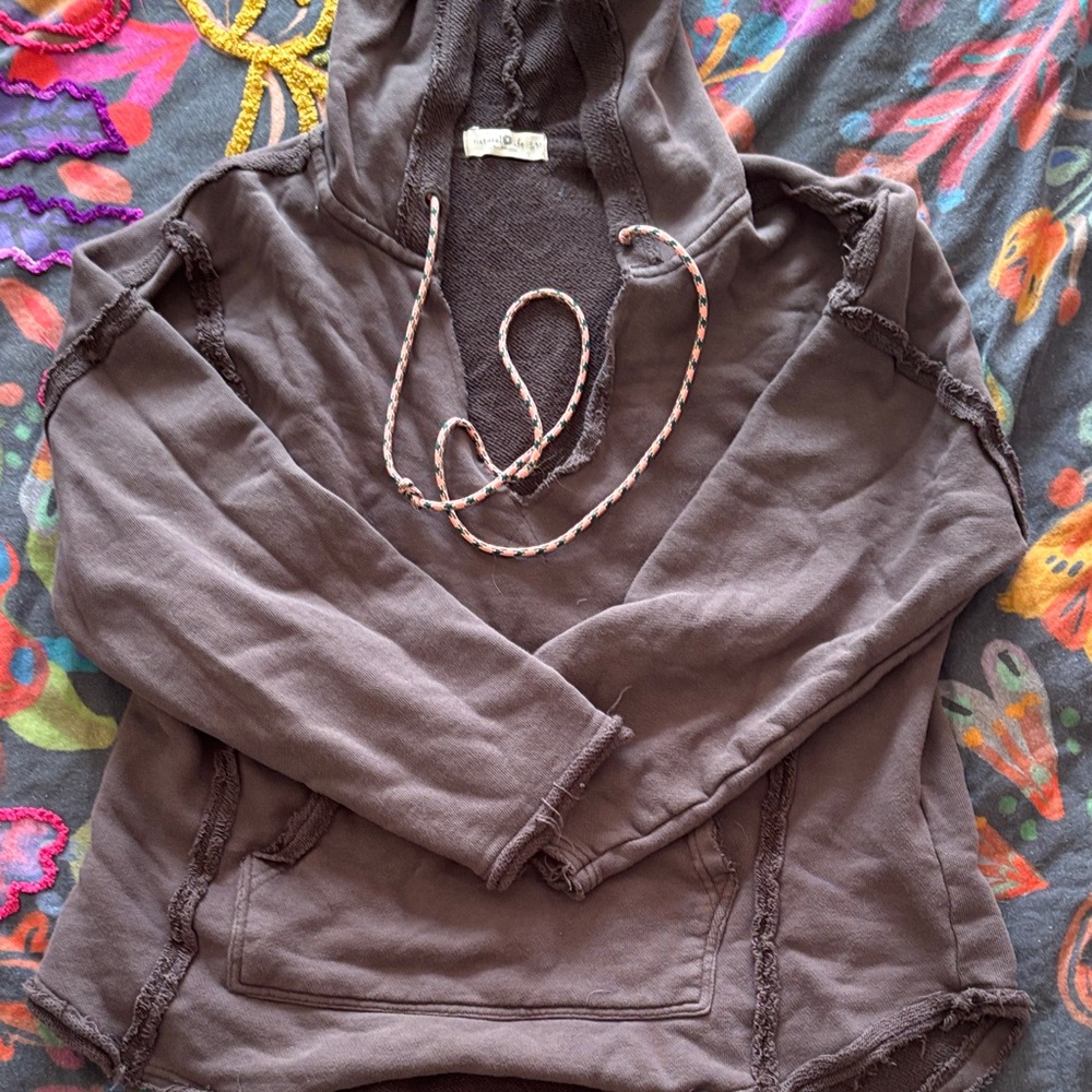 NATURAL LIFE Gray Crew Neck Sweater